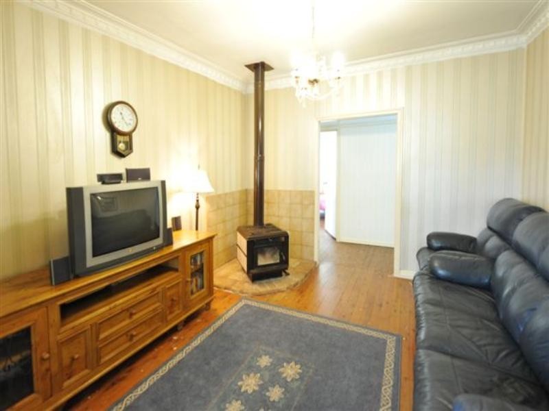 34 Leichhardt Street, Centenary Heights QLD 4350