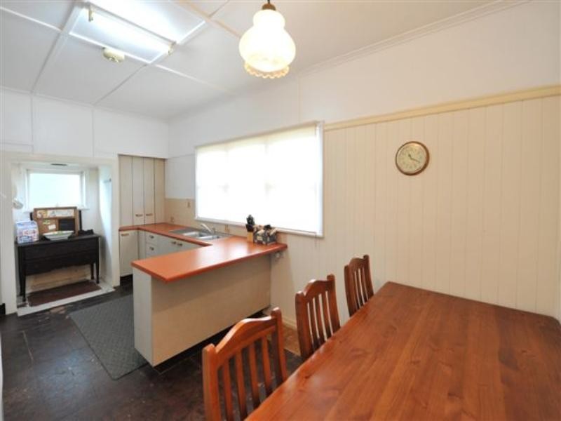 34 Leichhardt Street, Centenary Heights QLD 4350