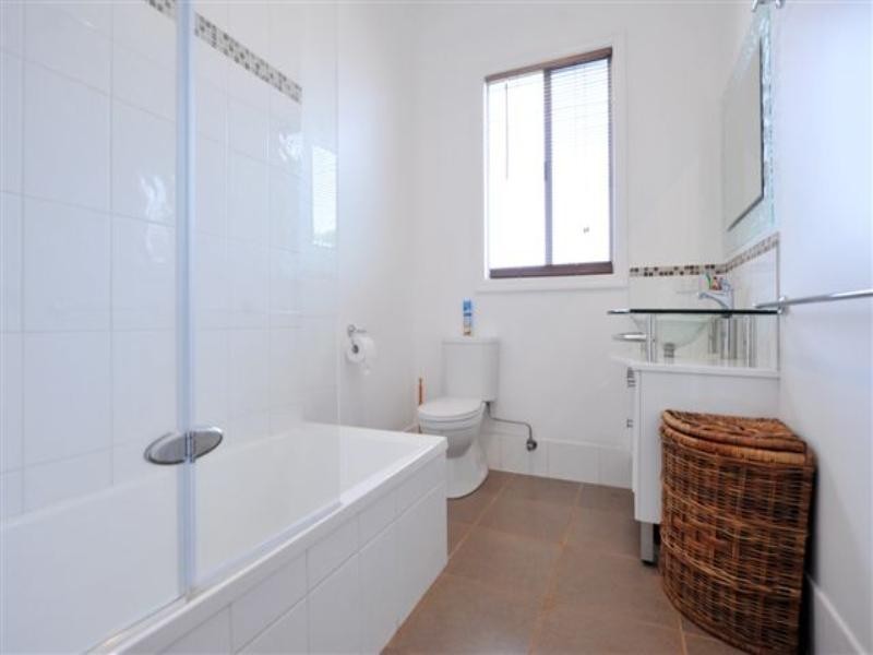 34 Leichhardt Street, Centenary Heights QLD 4350