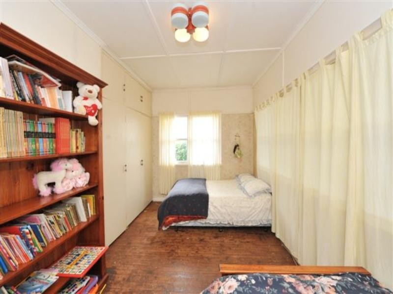 34 Leichhardt Street, Centenary Heights QLD 4350