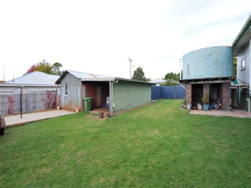 34 Leichhardt Street, Centenary Heights QLD 4350