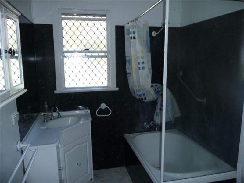 422 Alderley Street, Harristown QLD 4350