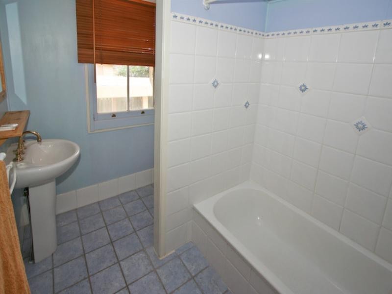 40 Goggs Street, Toowoomba City QLD 4350