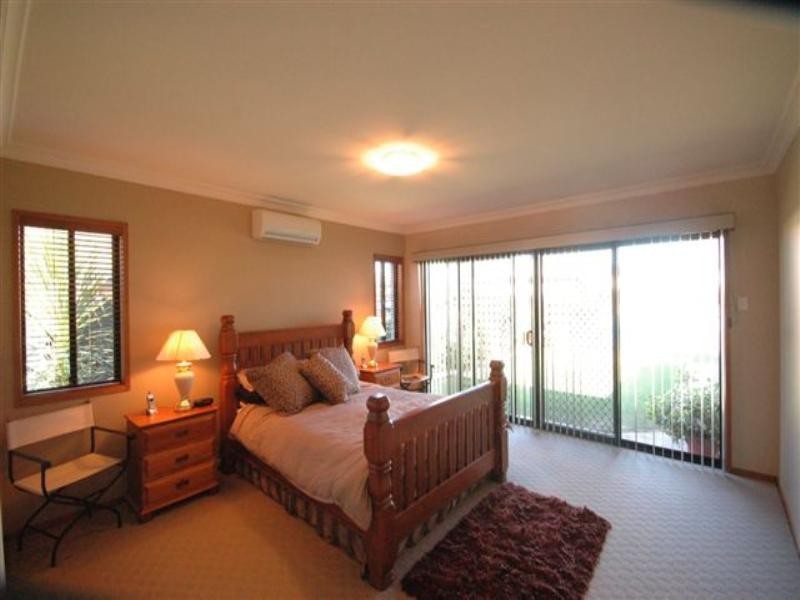 26 Manooka Crescent, Highfields QLD 4352