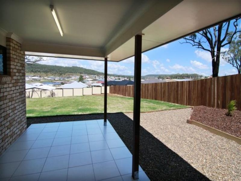 18 Edwin Street, Westbrook QLD 4350