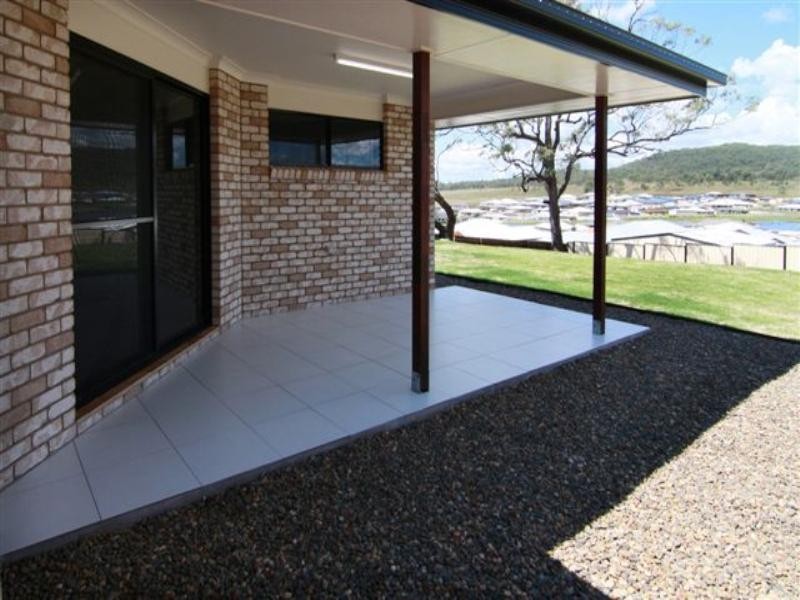 18 Edwin Street, Westbrook QLD 4350