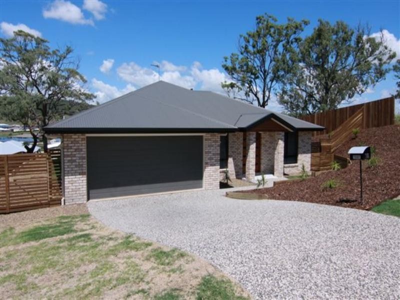 18 Edwin Street, Westbrook QLD 4350