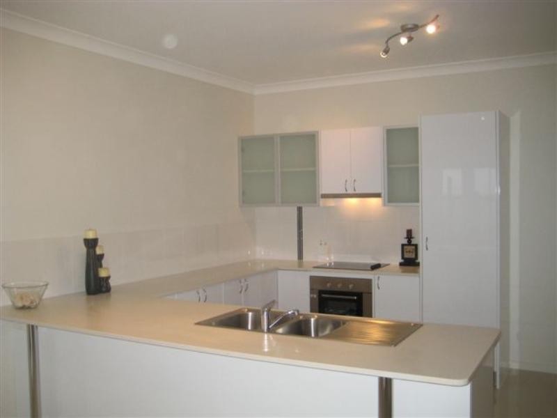 1/13 Wigan Avenue, Highfields QLD 4352
