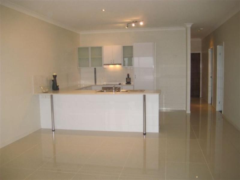 1/13 Wigan Avenue, Highfields QLD 4352