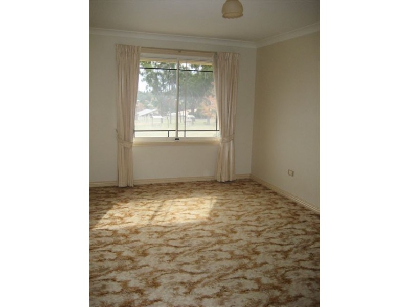 16 Wirreanda Drive, Rangeville QLD 4350