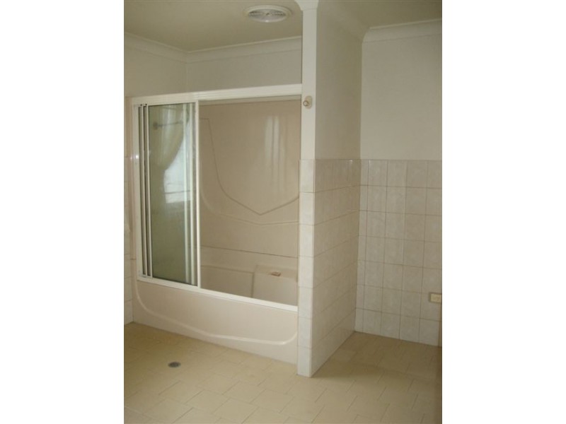 16 Wirreanda Drive, Rangeville QLD 4350