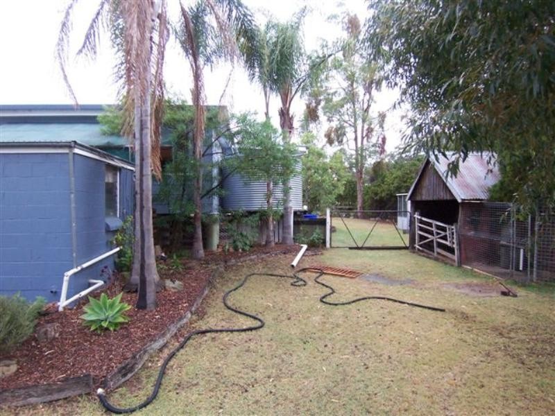 25 King Street, Goombungee QLD 4354