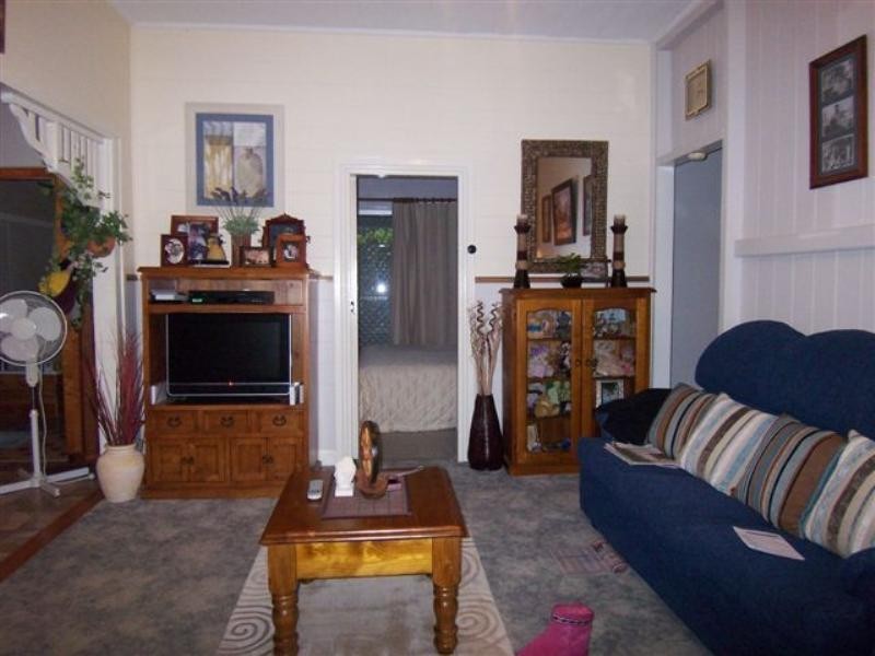 25 King Street, Goombungee QLD 4354