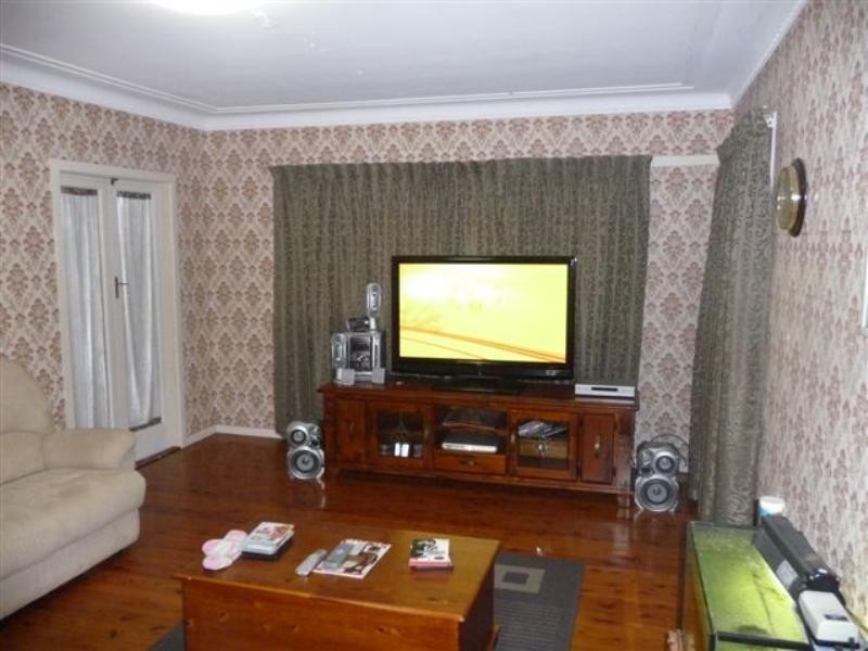 365 Bridge Street, Wilsonton QLD 4350