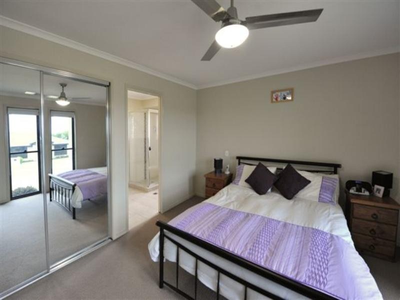 29 Elizabeth Street, Westbrook QLD 4350