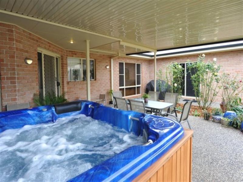 7 Sommariva Street, Westbrook QLD 4350