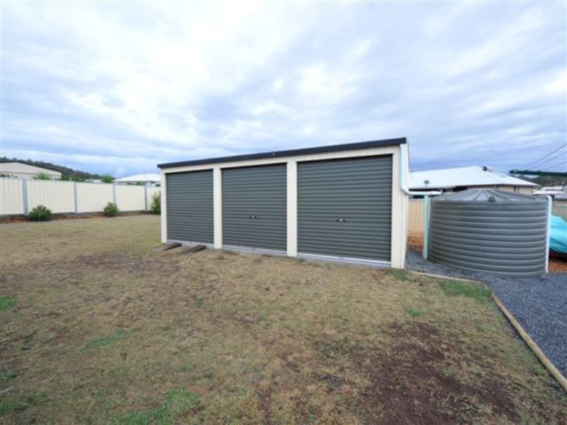 7 Sommariva Street, Westbrook QLD 4350