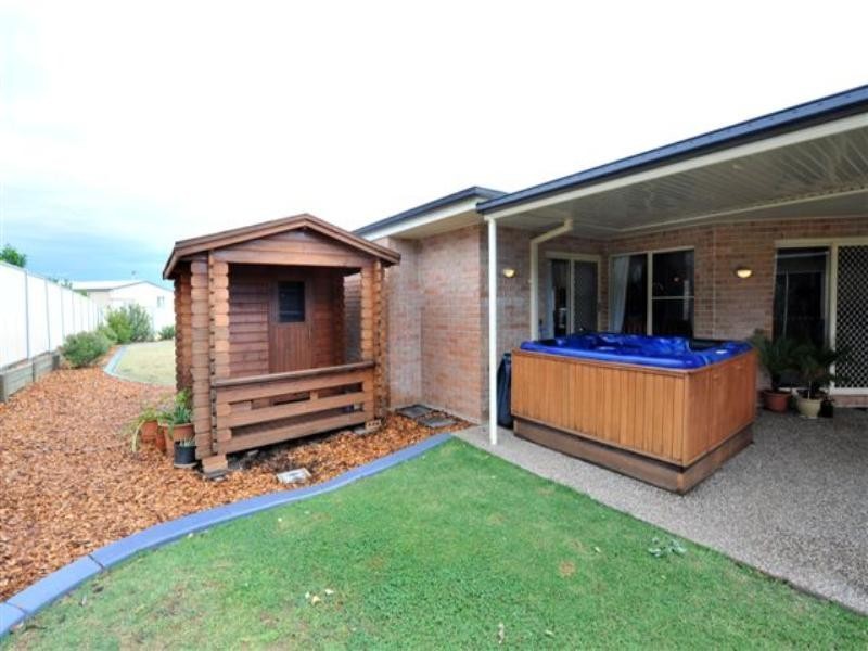 7 Sommariva Street, Westbrook QLD 4350