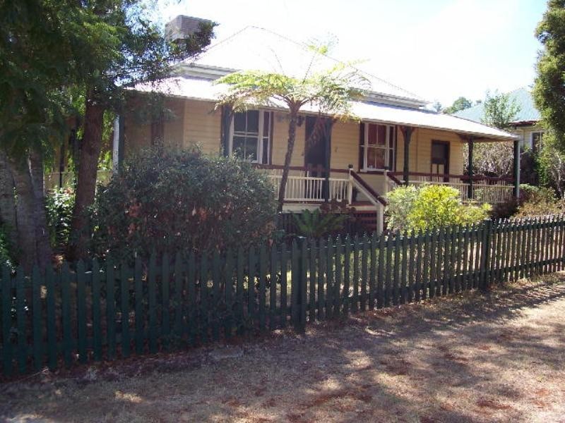 7 Stephen Street, Toowoomba QLD 4350