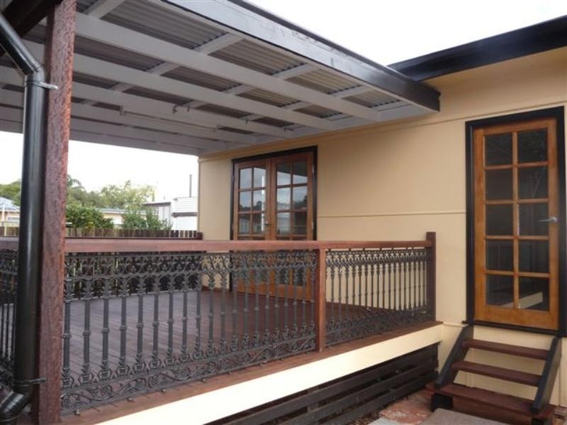 70 Drayton Road, Harristown QLD 4350