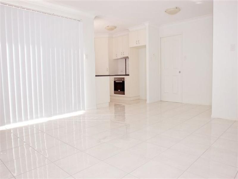 4/6 Rose Street, Wilsonton QLD 4350