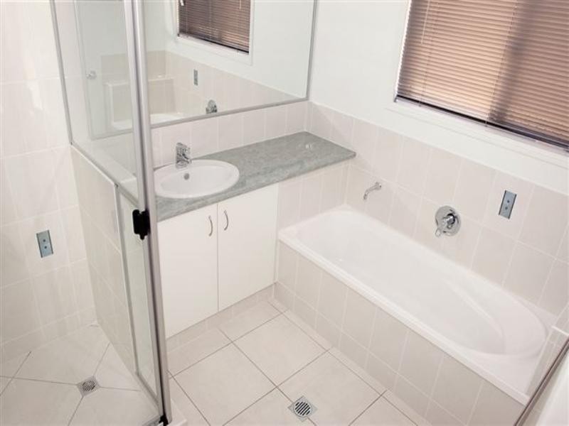 4/6 Rose Street, Wilsonton QLD 4350