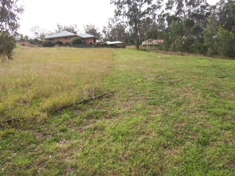 60 Barlow Street, Wilsonton QLD 4350