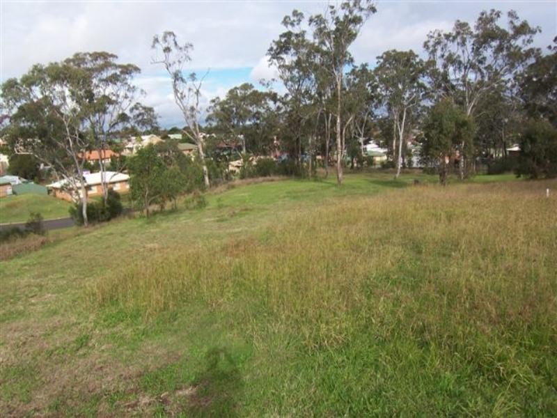 60 Barlow Street, Wilsonton QLD 4350