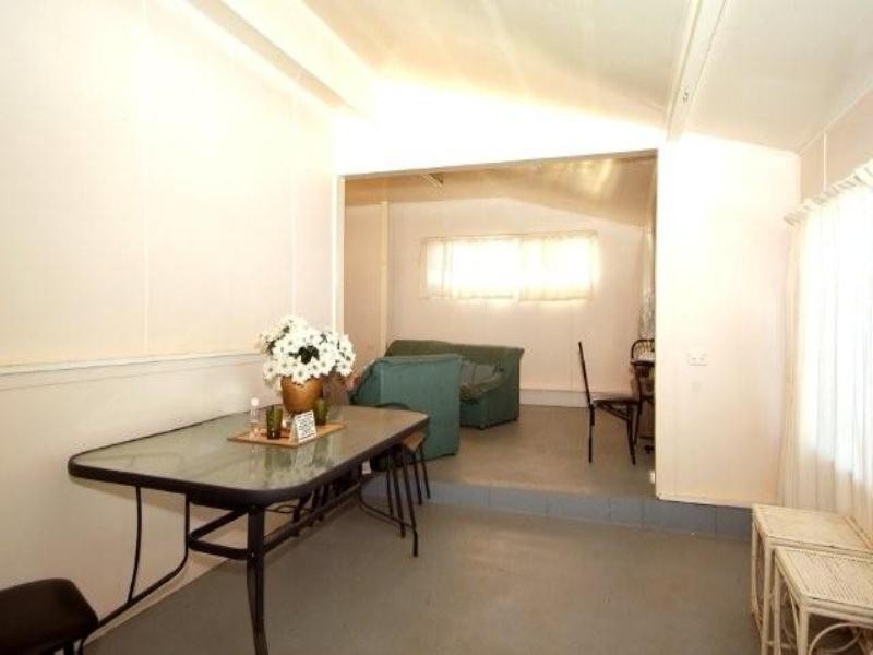 34 Noll Street, Kearneys Spring QLD 4350