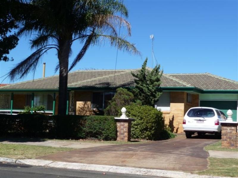 488 Alderley Street, Harristown QLD 4350