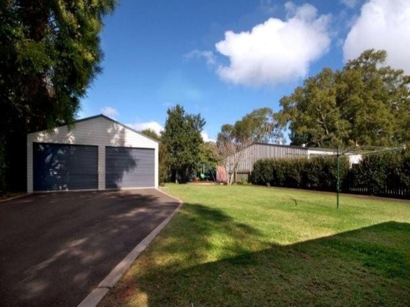 16 Perth Street, Rangeville QLD 4350