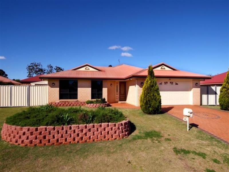 20 Wood Drive, Middle Ridge QLD 4350