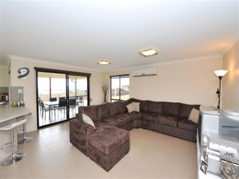 28 Whitman Street, Westbrook QLD 4350