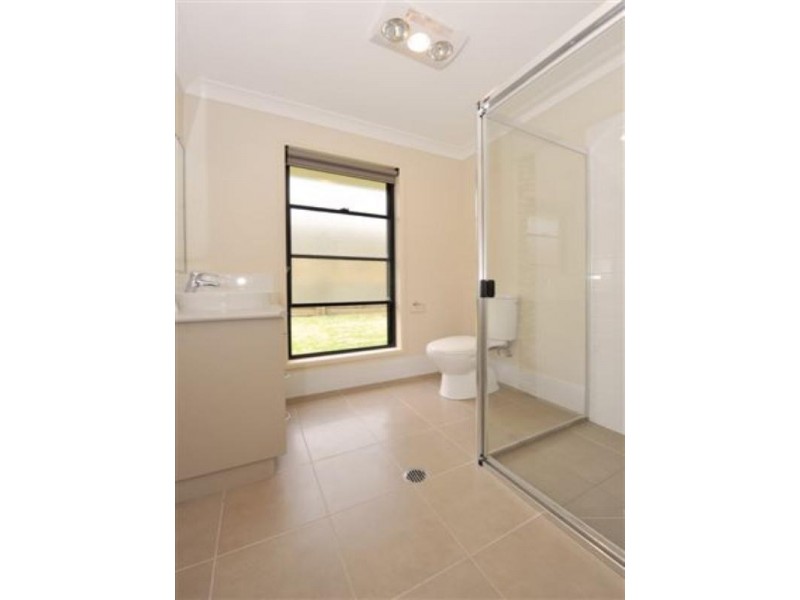 28 Whitman Street, Westbrook QLD 4350