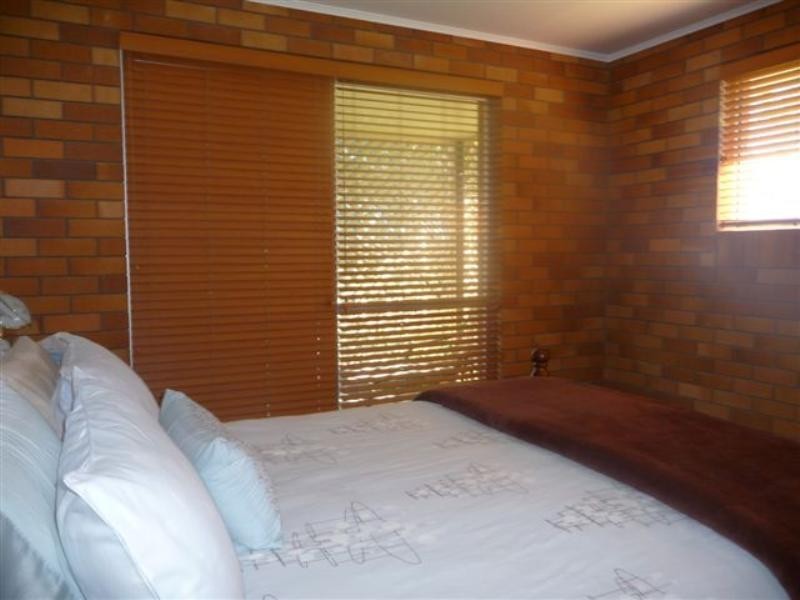 113 Oakey-Crosshill Road, Oakey QLD 4401