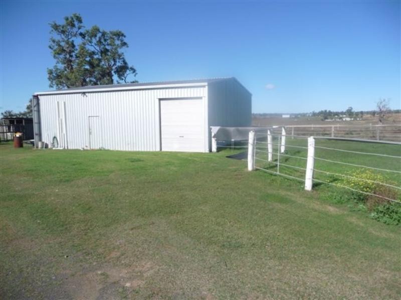 . Oakey-Crosshill Road, Oakey QLD 4401