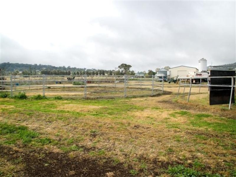 10 Kingsthorpe-Silverleigh Road, Kingsthorpe QLD 4400