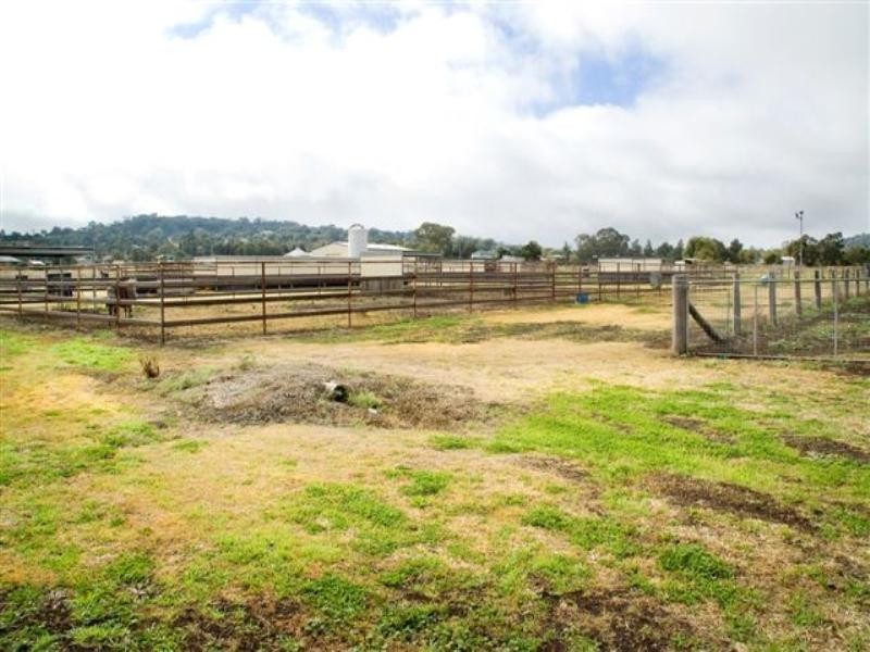 10 Kingsthorpe-Silverleigh Road, Kingsthorpe QLD 4400