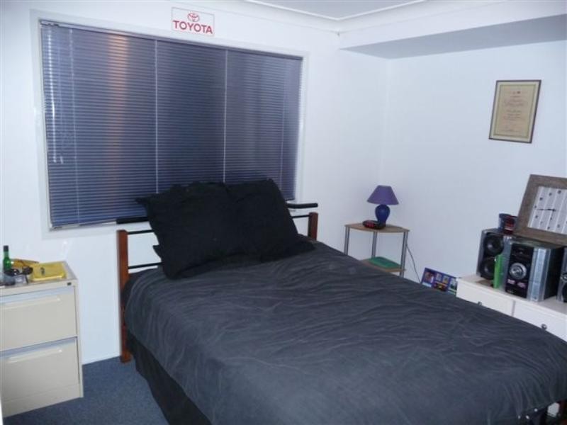 33 Emmanulla, Kingsthorpe QLD 4400