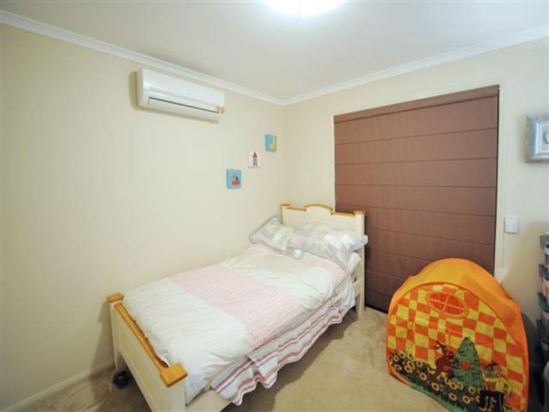 20 Schaefer Court, Westbrook QLD 4350