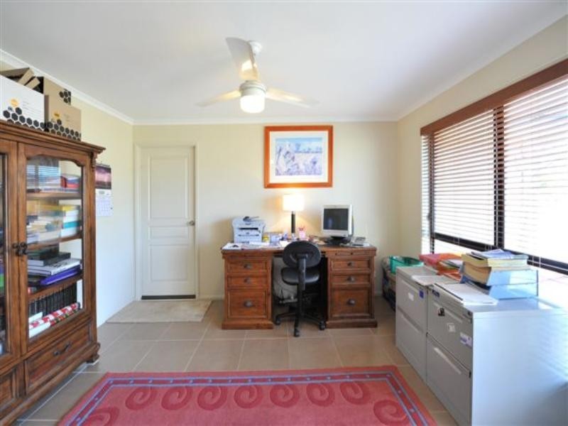 20 Schaefer Court, Westbrook QLD 4350