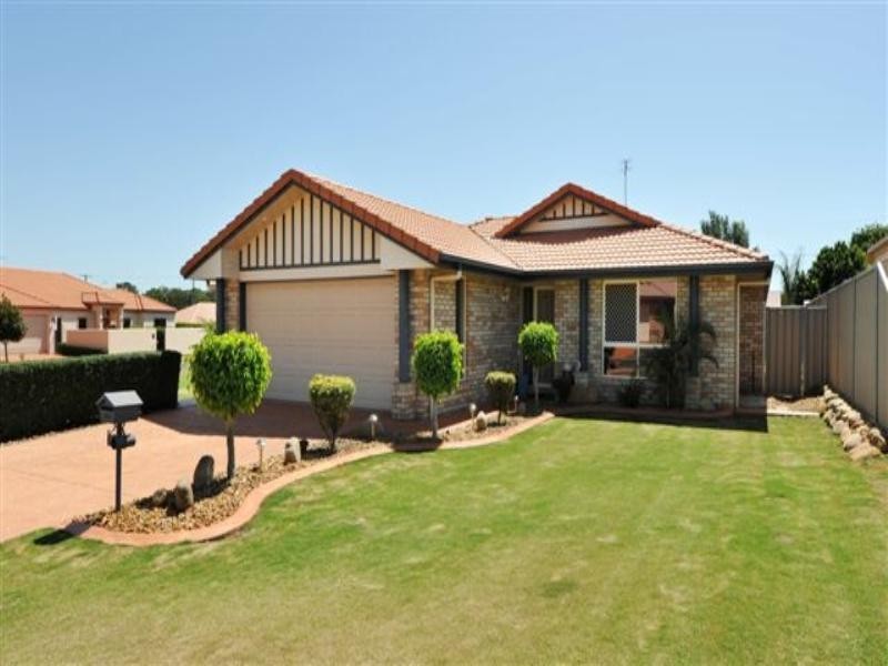 6 Wood Drive, Middle Ridge QLD 4350