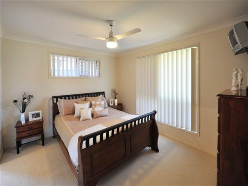 6 Wood Drive, Middle Ridge QLD 4350