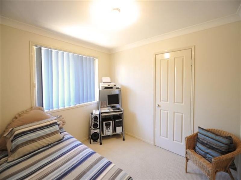 6 Wood Drive, Middle Ridge QLD 4350