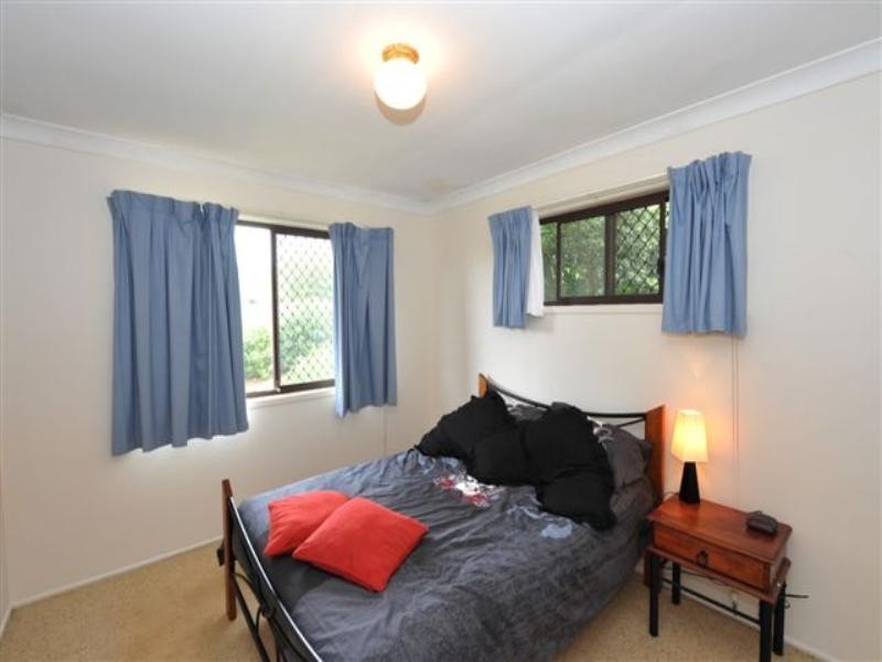 25 Burgundy Street, Wilsonton QLD 4350