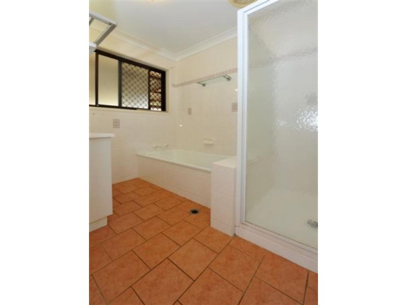 25 Burgundy Street, Wilsonton QLD 4350