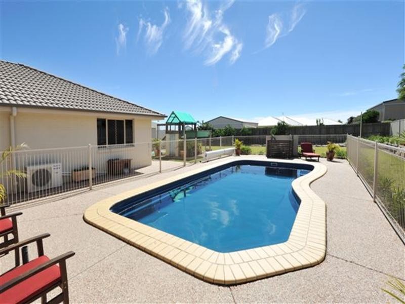 10 Sommariva Street, Westbrook QLD 4350