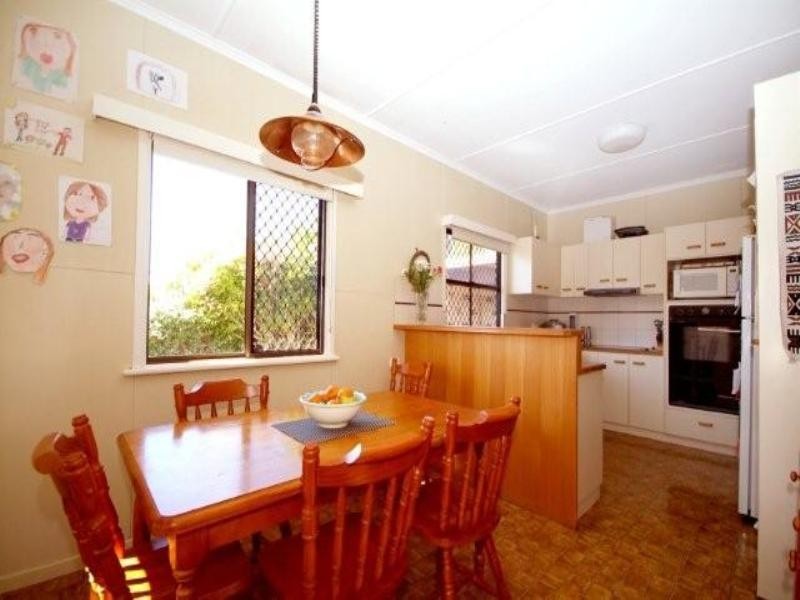 156 Hill Street, Newtown QLD 4350