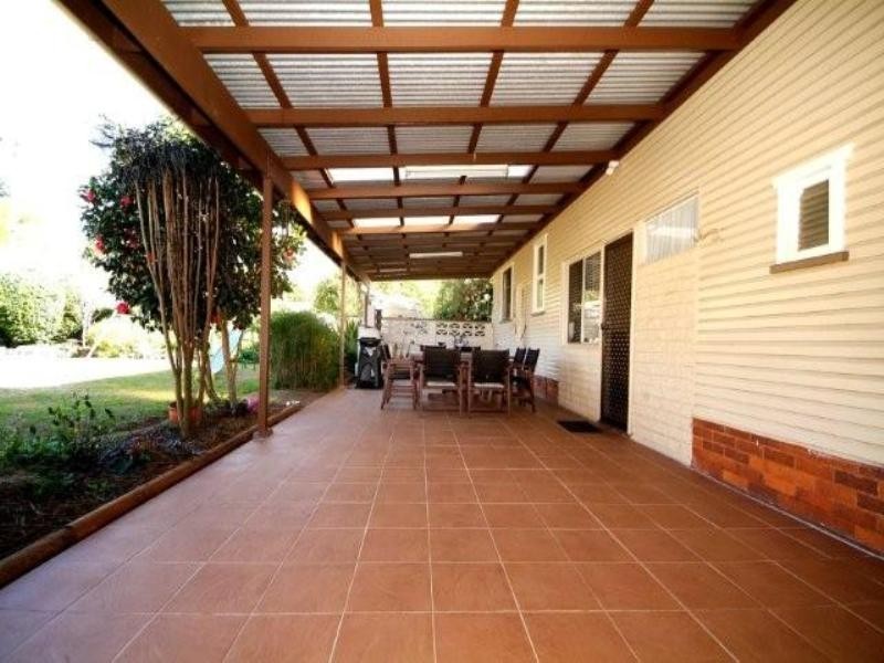 156 Hill Street, Newtown QLD 4350