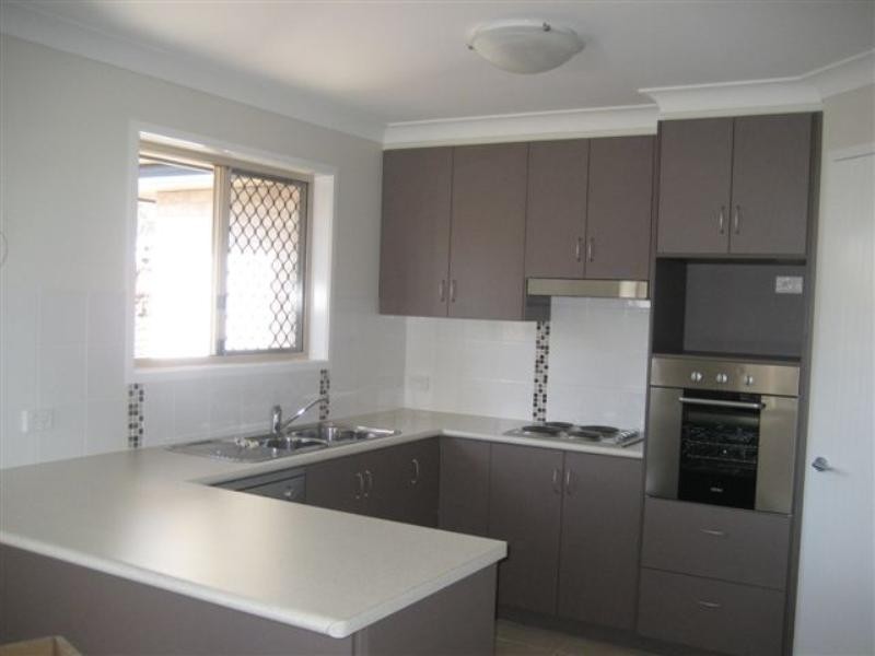 55 Whitman Street, Westbrook QLD 4350
